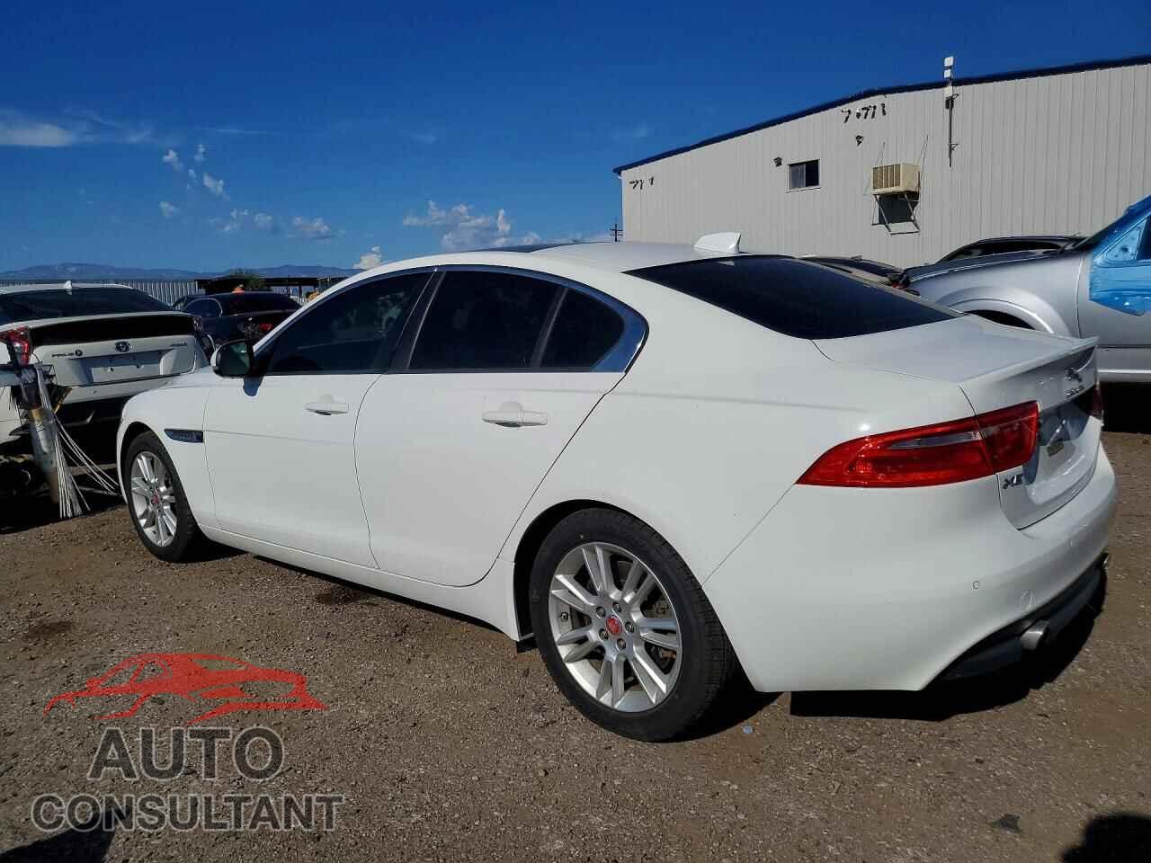 JAGUAR XE 2017 - SAJAD4BG6HA965821