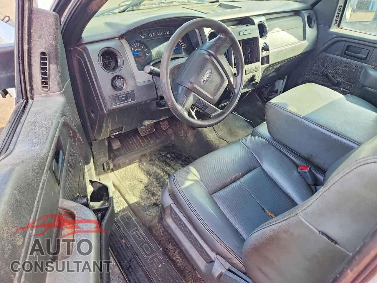 FORD F150 2013 - 1FTMF1CM7DFB16562