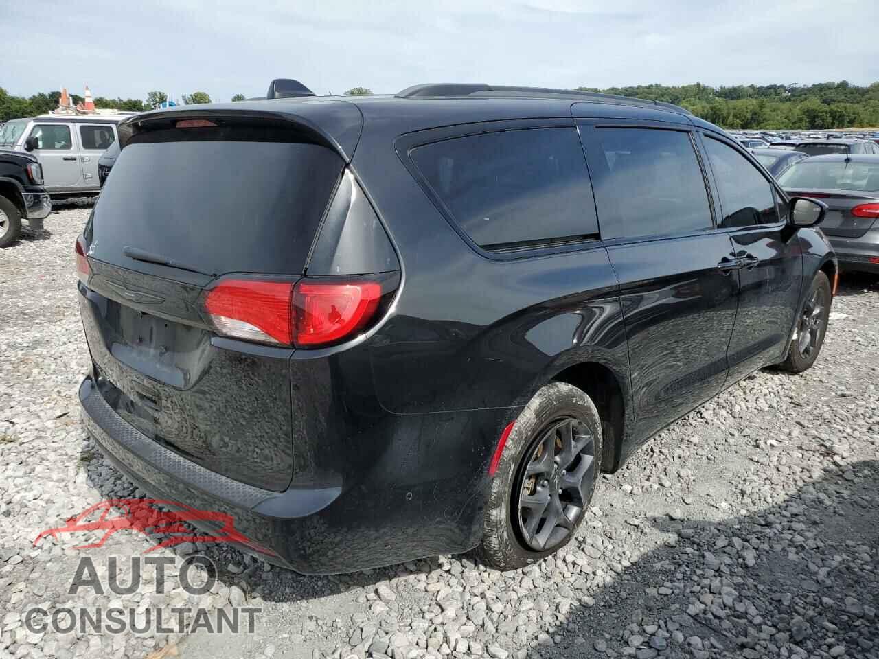 CHRYSLER PACIFICA 2020 - 2C4RC1EG1LR126520