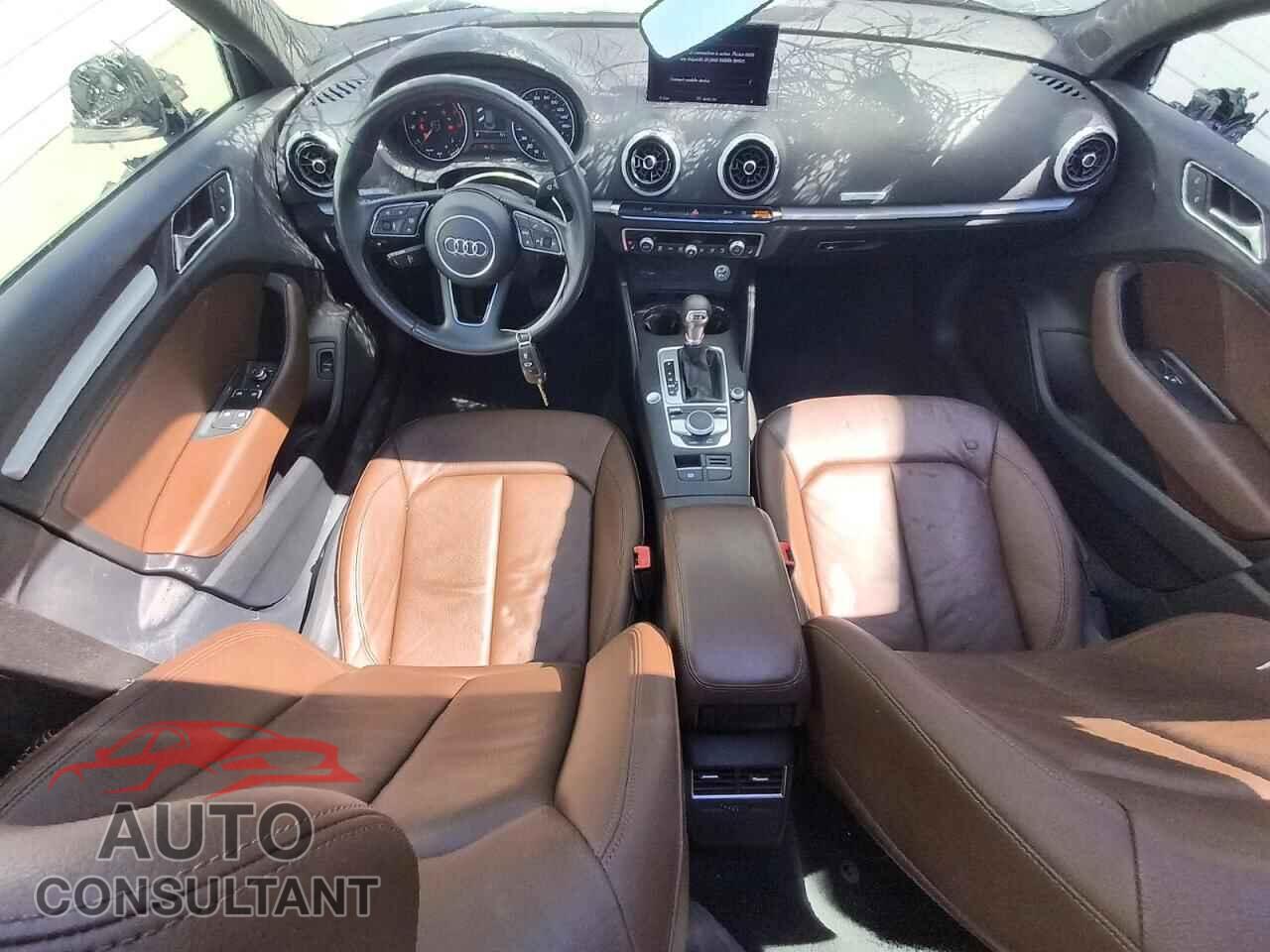 AUDI A3 2018 - WAUAUGFF2J1026962