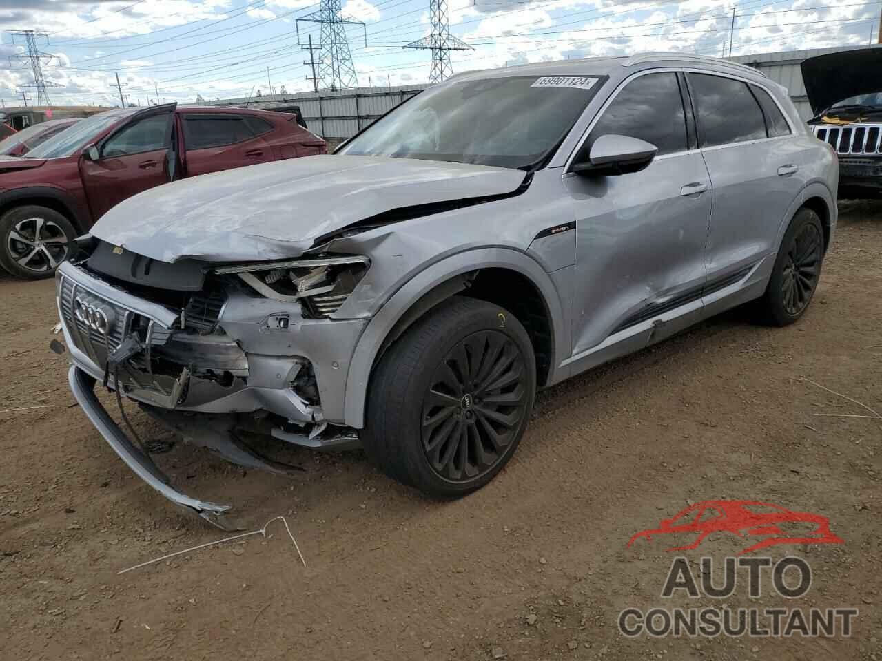 AUDI E-TRON 2019 - WA1VAAGEXKB024303