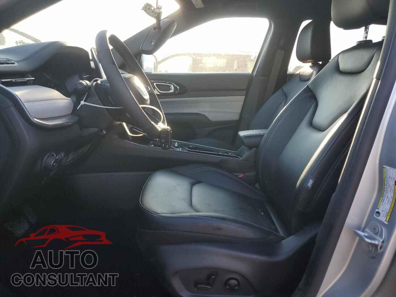 JEEP COMPASS 2025 - 3C4NJDCN5ST560460