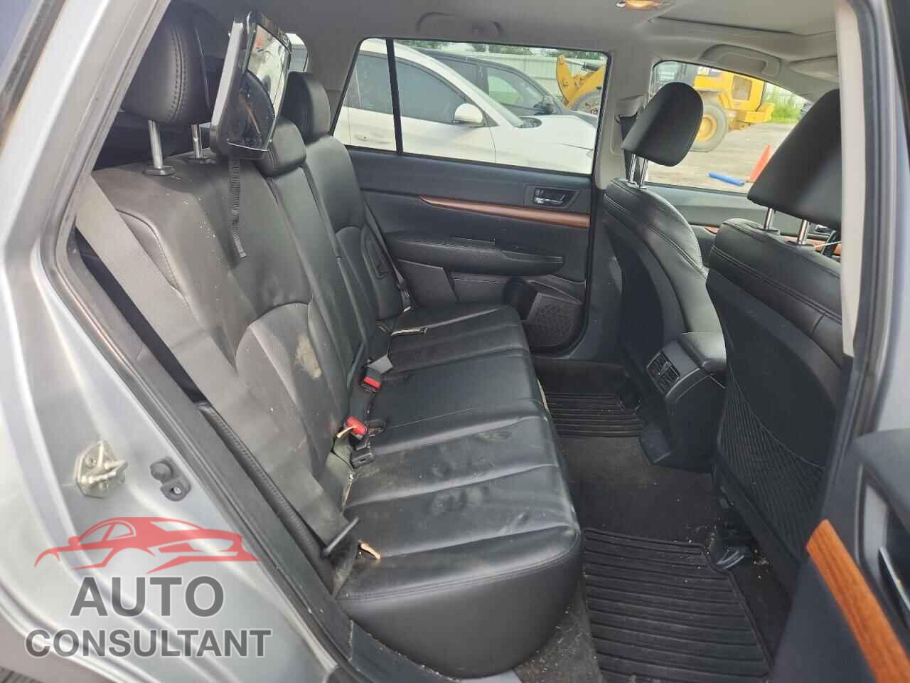 SUBARU OUTBACK 2013 - 4S4BRCKC6D3231945