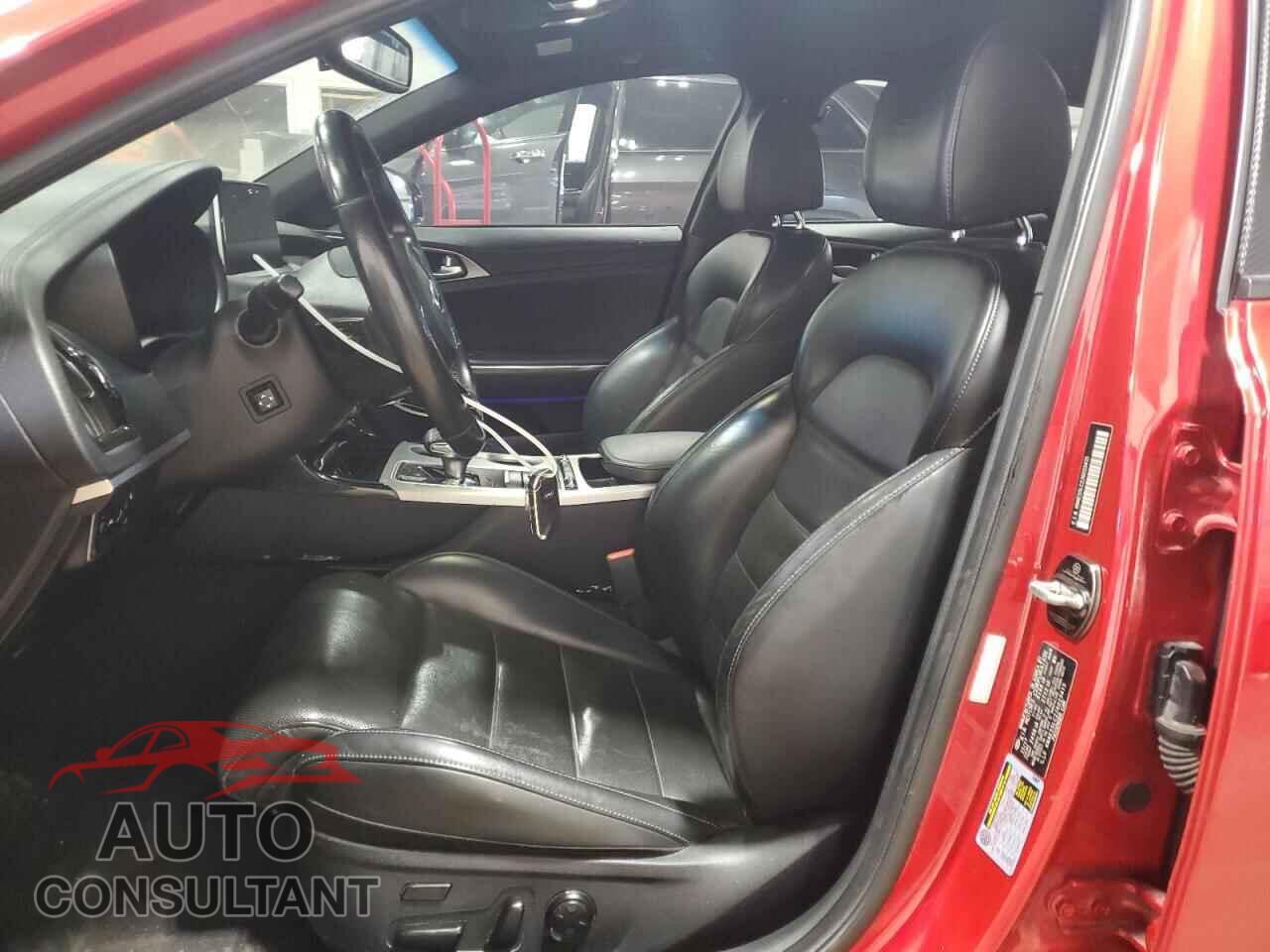 KIA STINGER 2018 - KNAE55LC2J6023415