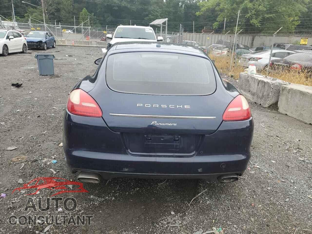 PORSCHE PANAMERA 2011 - WP0AA2A70BL018248