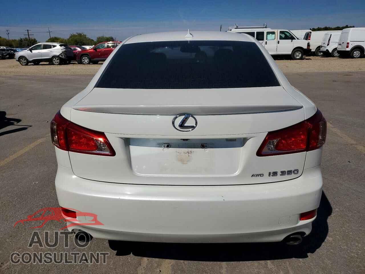 LEXUS IS 2012 - JTHCE5C21C5002984