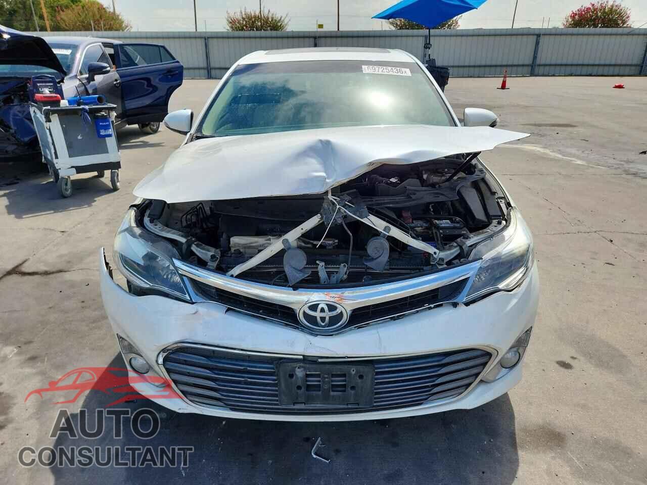 TOYOTA AVALON 2013 - 4T1BK1EB2DU030100