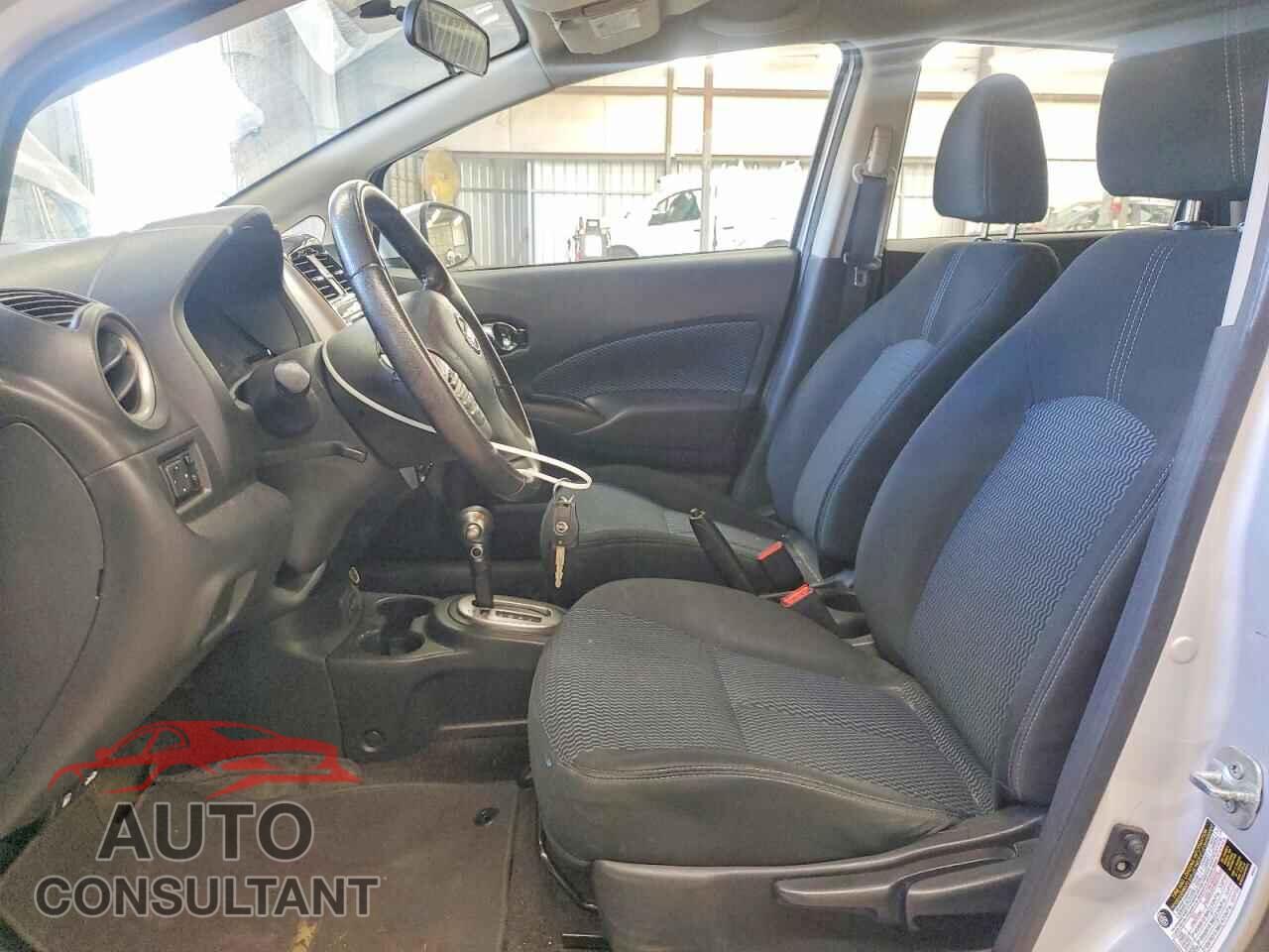 NISSAN VERSA 2017 - 3N1CE2CP3HL358682