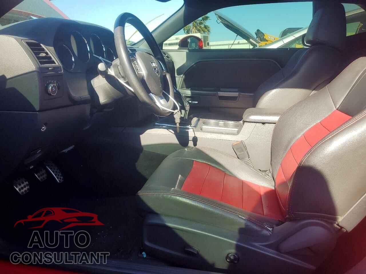 DODGE CHALLENGER 2014 - 2C3CDYBTXEH139339