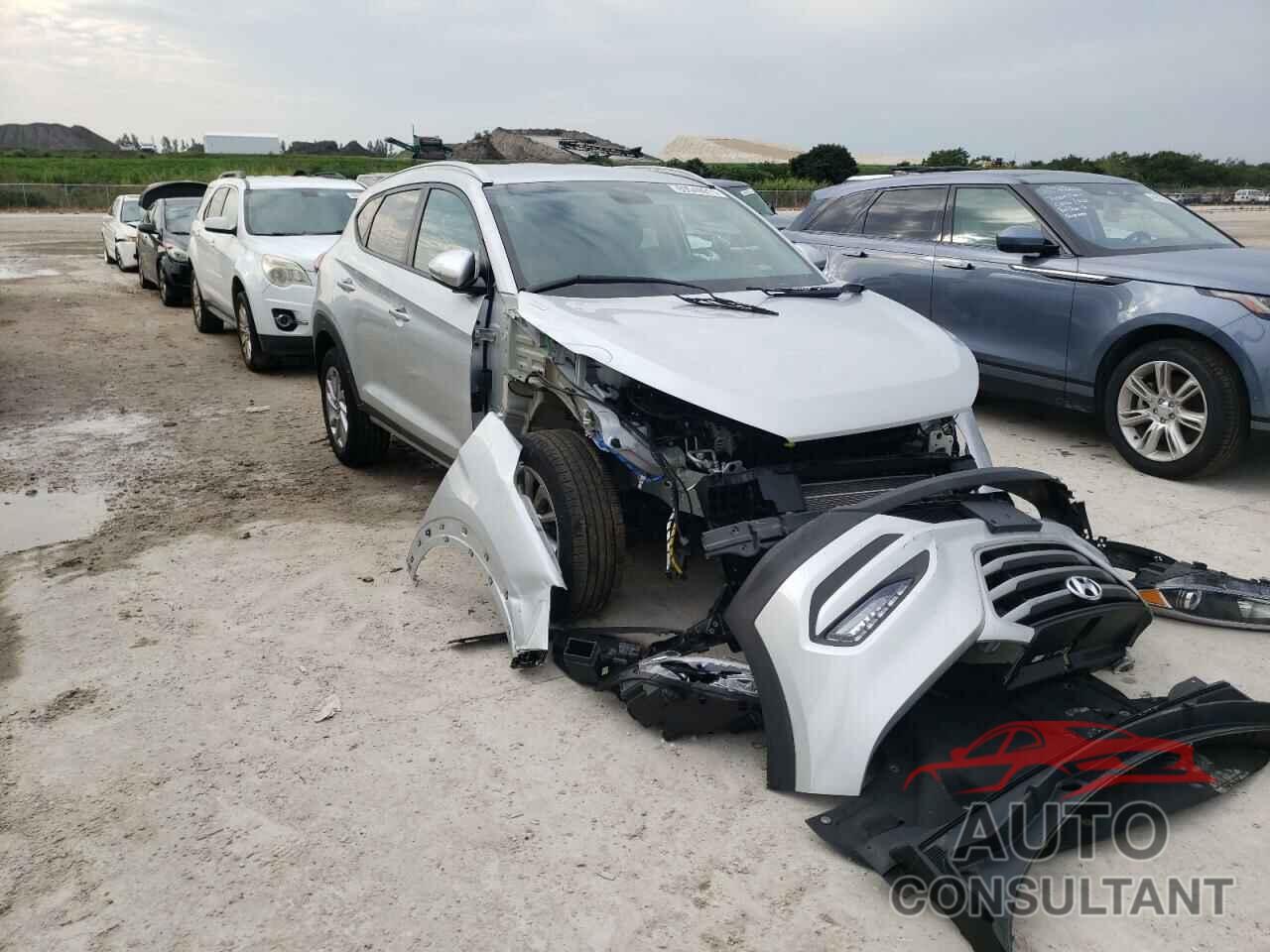 HYUNDAI TUCSON 2018 - KM8J3CA43JU651563
