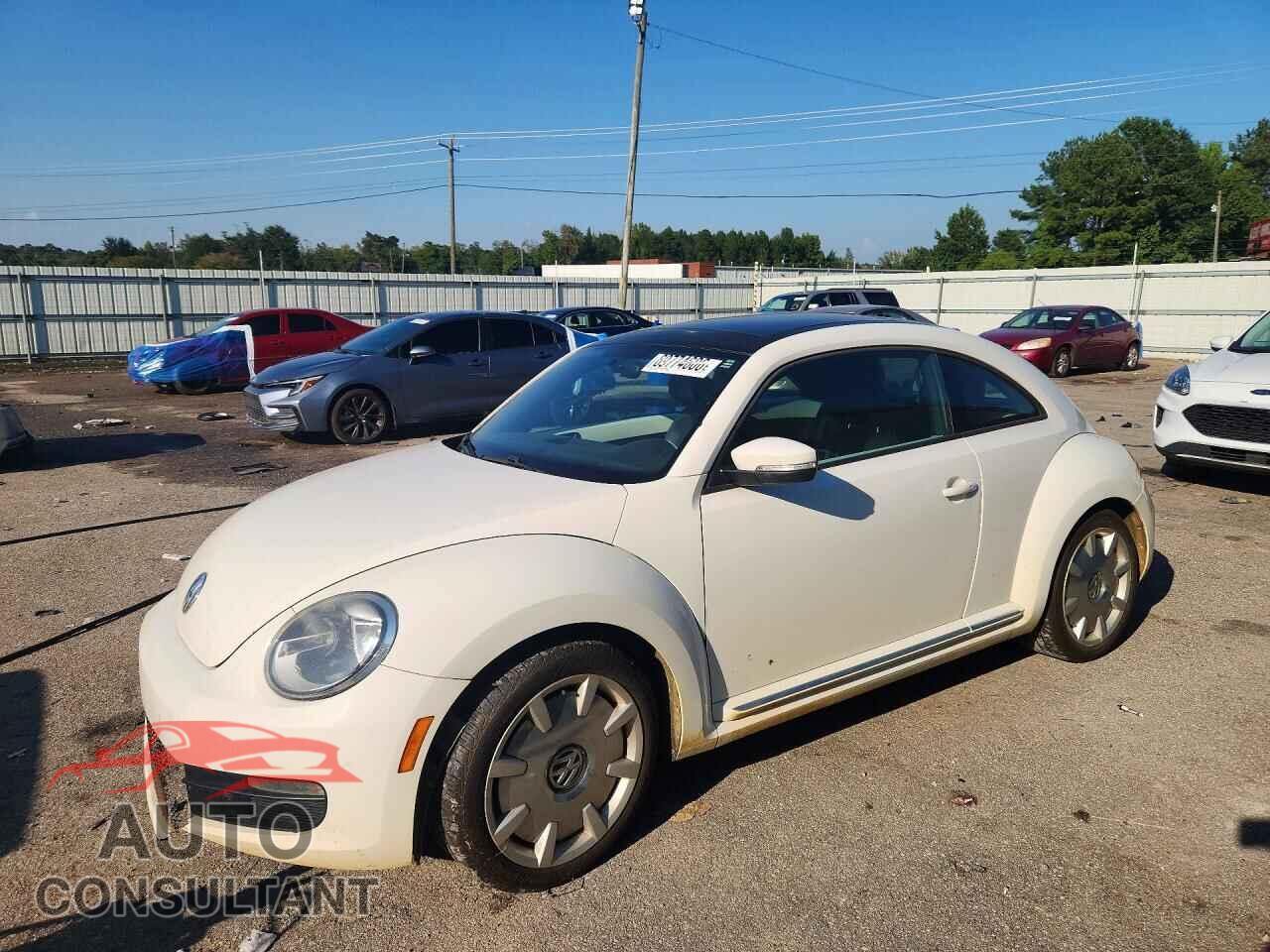 VOLKSWAGEN BEETLE 2012 - 3VWHP7AT6CM638431