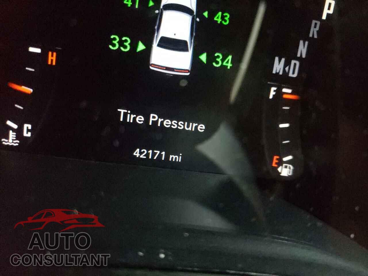 DODGE CHALLENGER 2018 - 2C3CDZAG1JH161573
