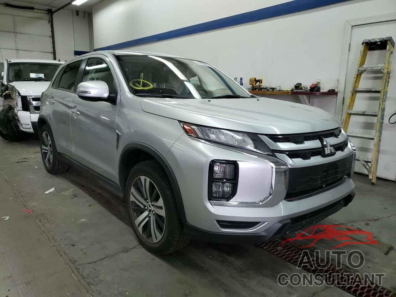 MITSUBISHI OUTLANDER 2021 - JA4ARUAU9MU029394