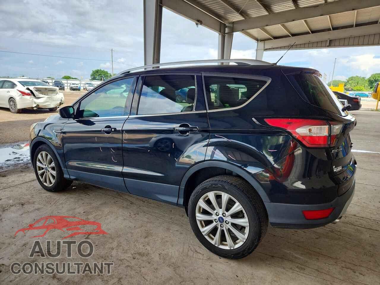 FORD ESCAPE 2017 - 1FMCU0JD1HUC73287