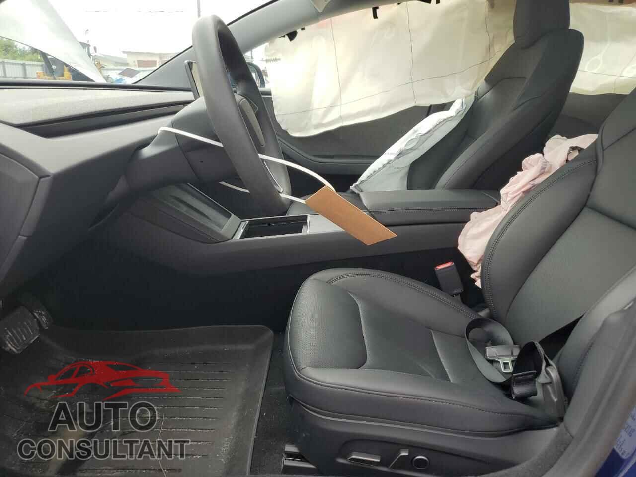 TESLA MODEL 3 2024 - 5YJ3E1EA9RF847314