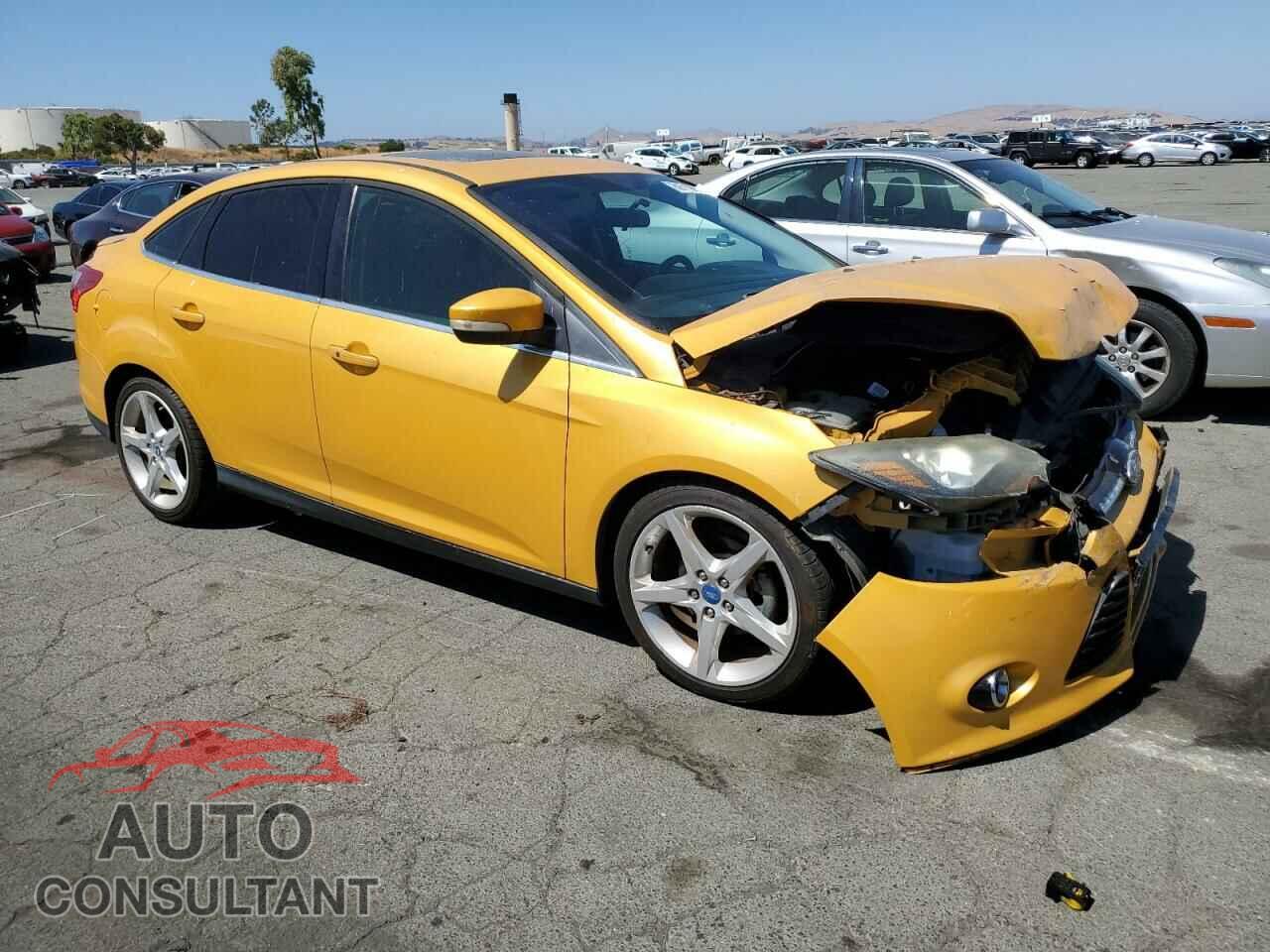 FORD FOCUS 2012 - 1FAHP3J27CL228036