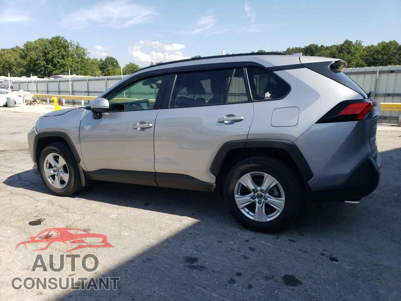 TOYOTA RAV4 2019 - JTMP1RFV8KD516539