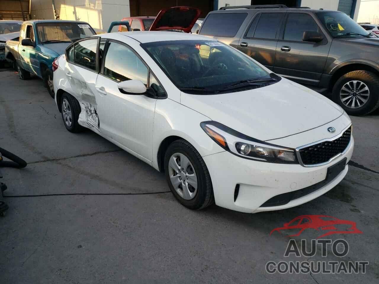 KIA FORTE 2018 - 3KPFK4A70JE275237