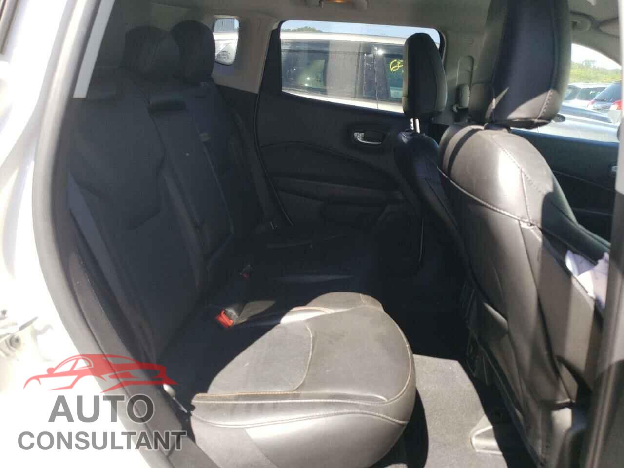 JEEP COMPASS 2021 - 3C4NJDCB0MT525754