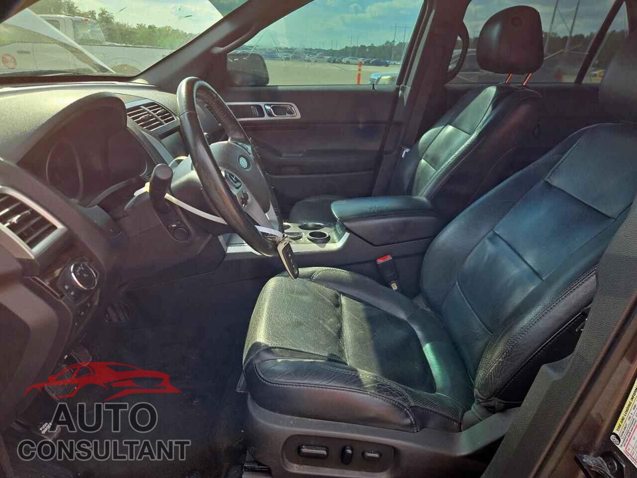 FORD EXPLORER 2013 - 1FM5K7F89DGA49261