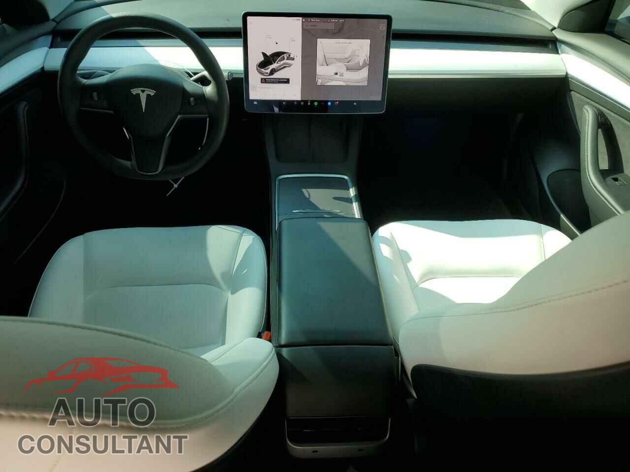 TESLA MODEL 3 2021 - 5YJ3E1EB8MF975786