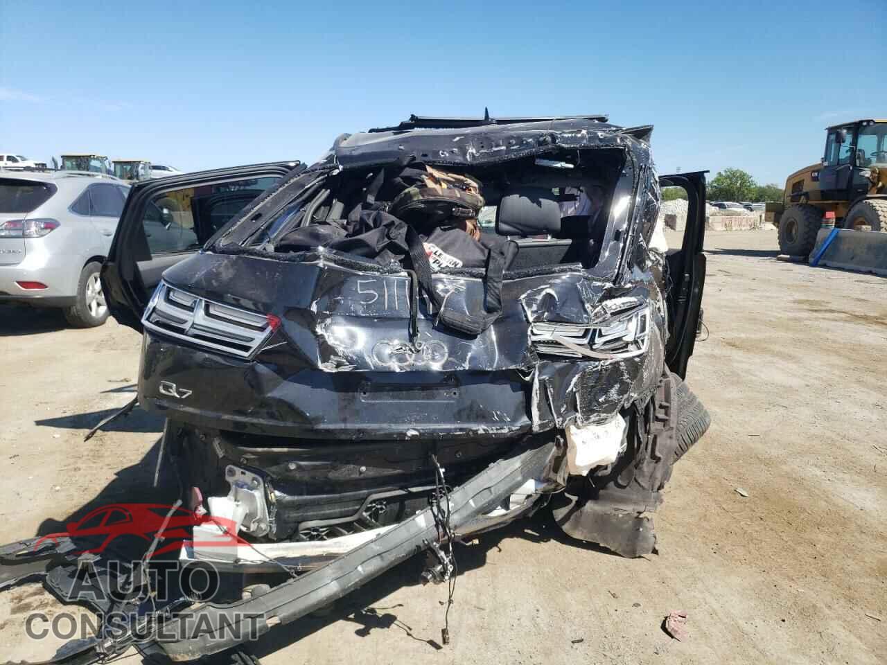 AUDI Q7 2019 - WA1VAAF77KD014836