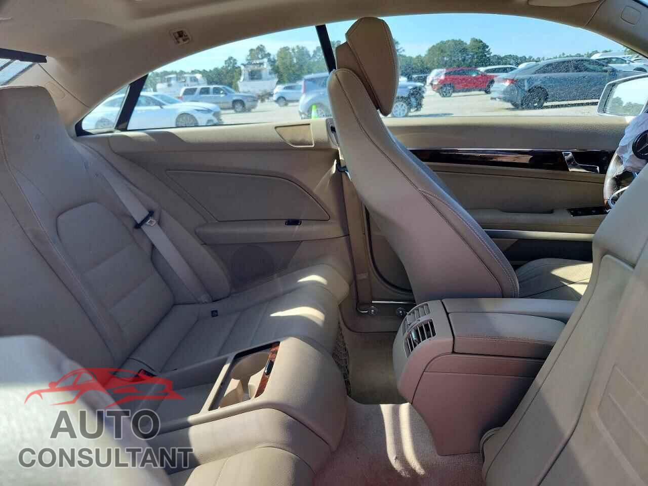 MERCEDES-BENZ E-CLASS 2012 - WDDKJ5KB5CF160139
