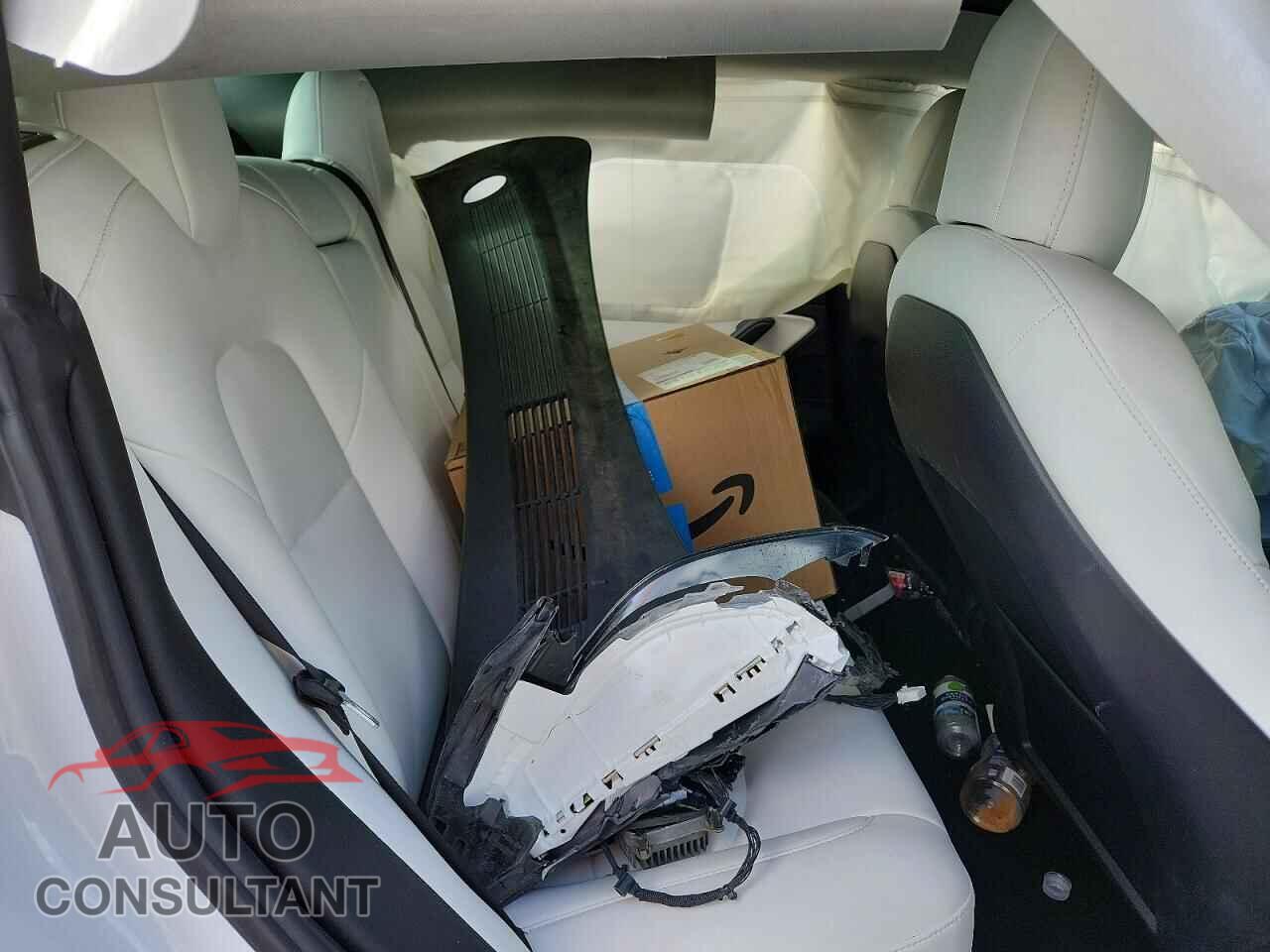 TESLA MODEL 3 2021 - 5YJ3E1EA1MF927599