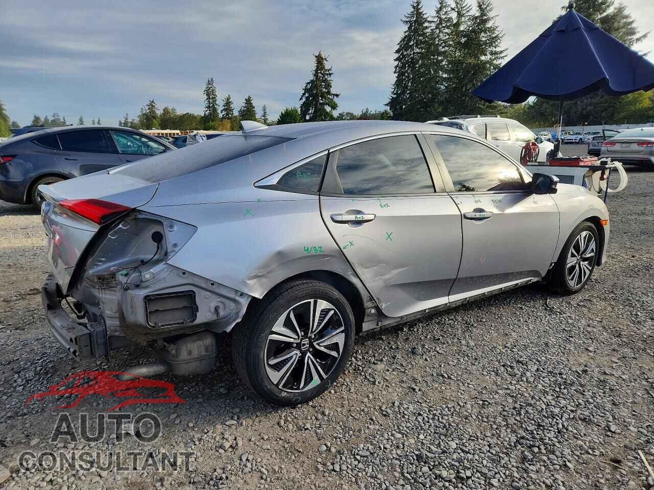 HONDA CIVIC 2018 - JHMFC1F3XJX004170