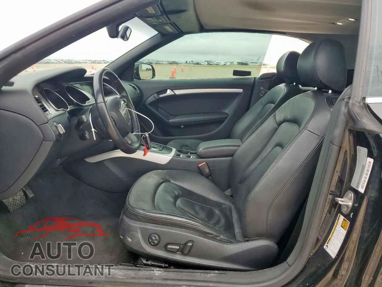 AUDI A5 2012 - WAUCFAFH3CN009049