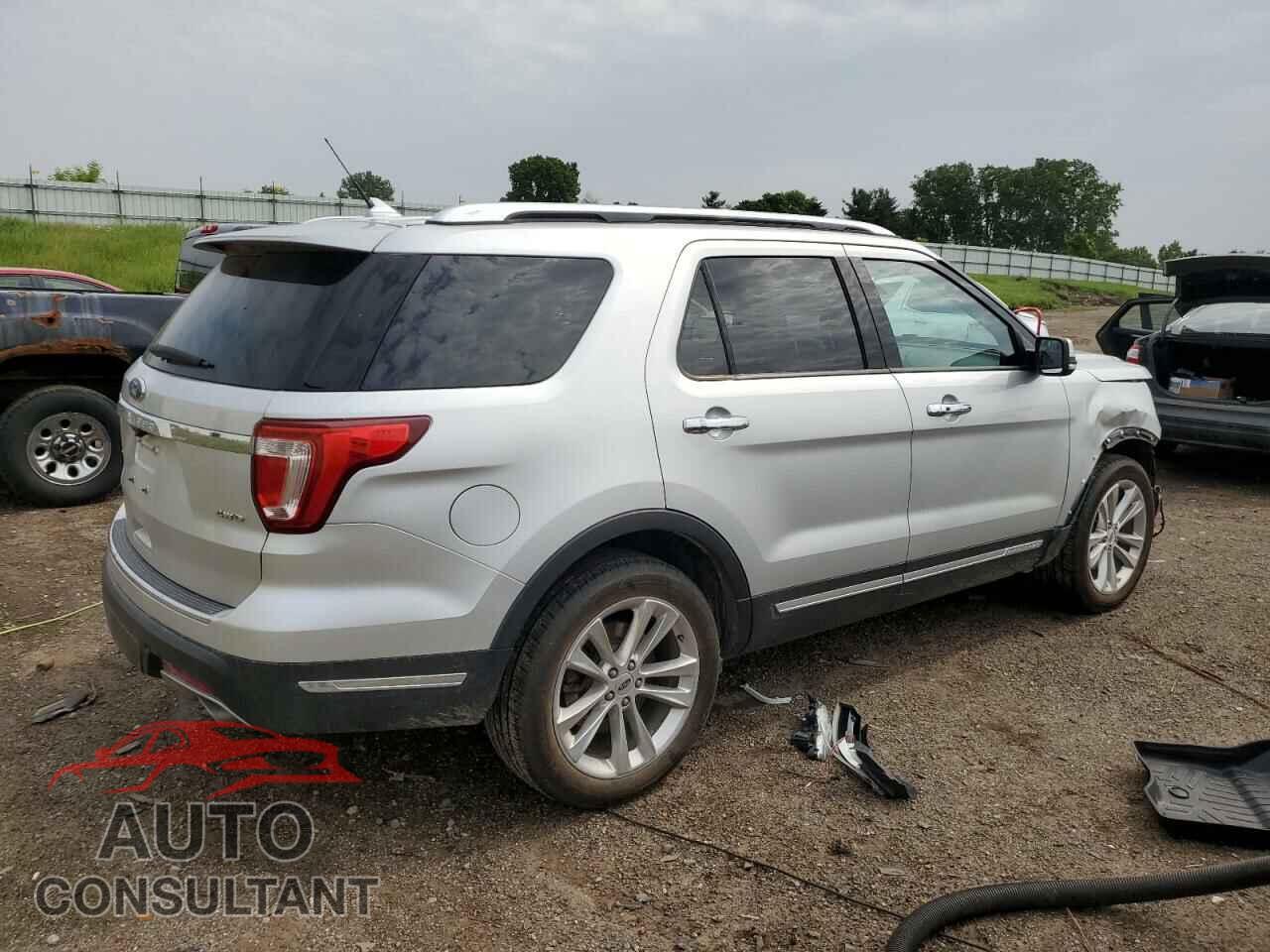 FORD EXPLORER 2018 - 1FM5K8F85JGB99076