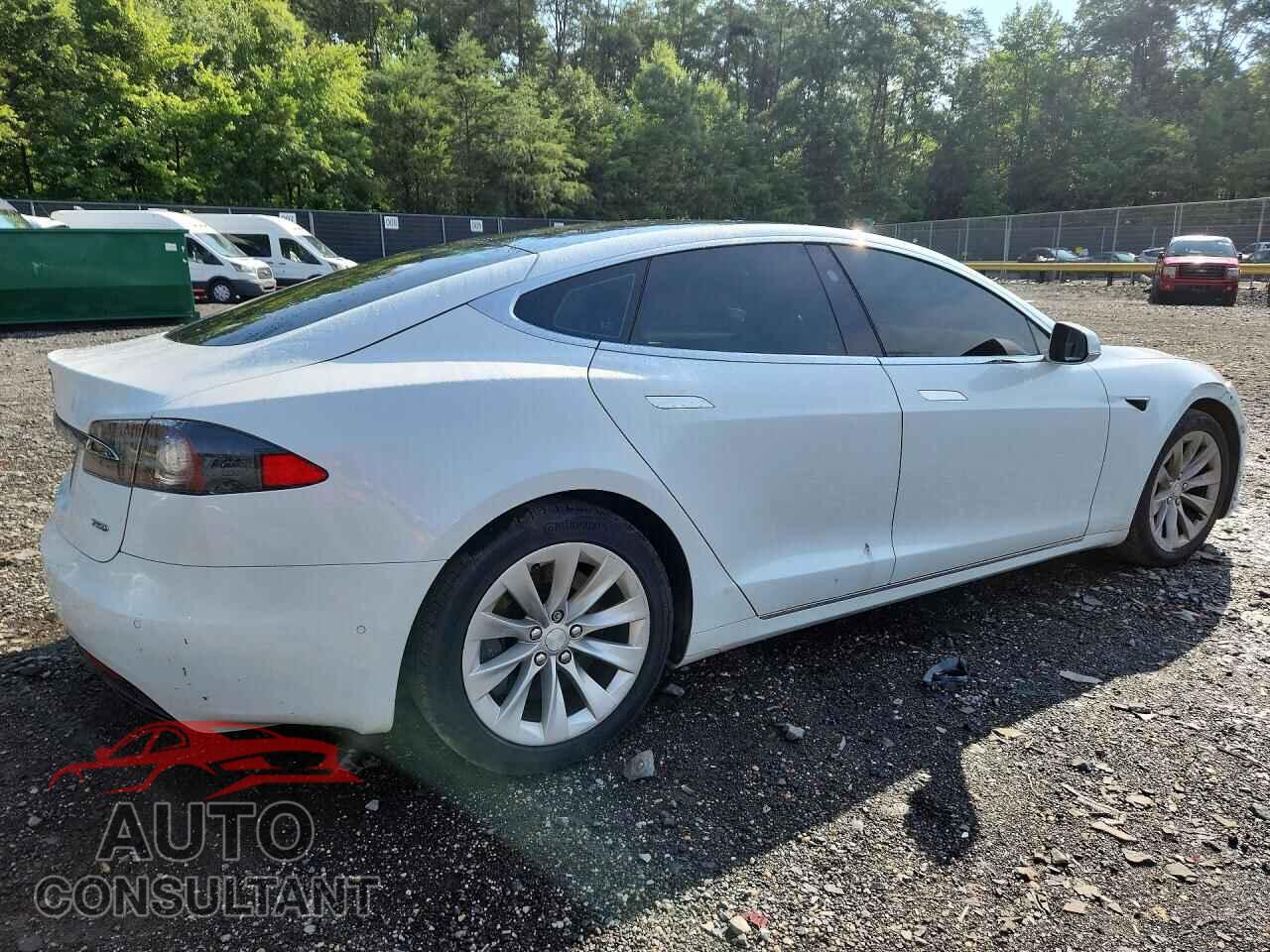 TESLA MODEL S 2018 - 5YJSA1E24JF244887