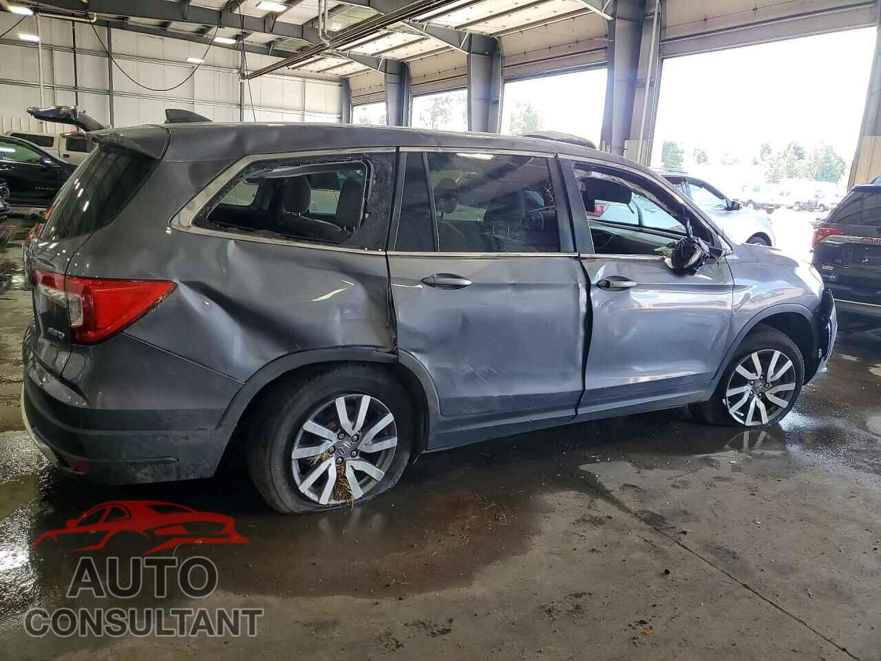 HONDA PILOT 2021 - 5FNYF6H33MB060817