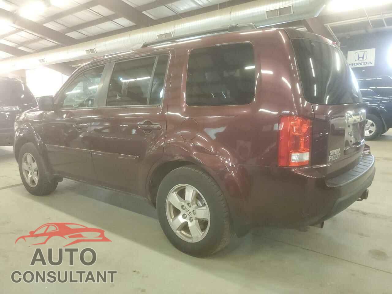 HONDA PILOT 2011 - 5FNYF4H61BB030100