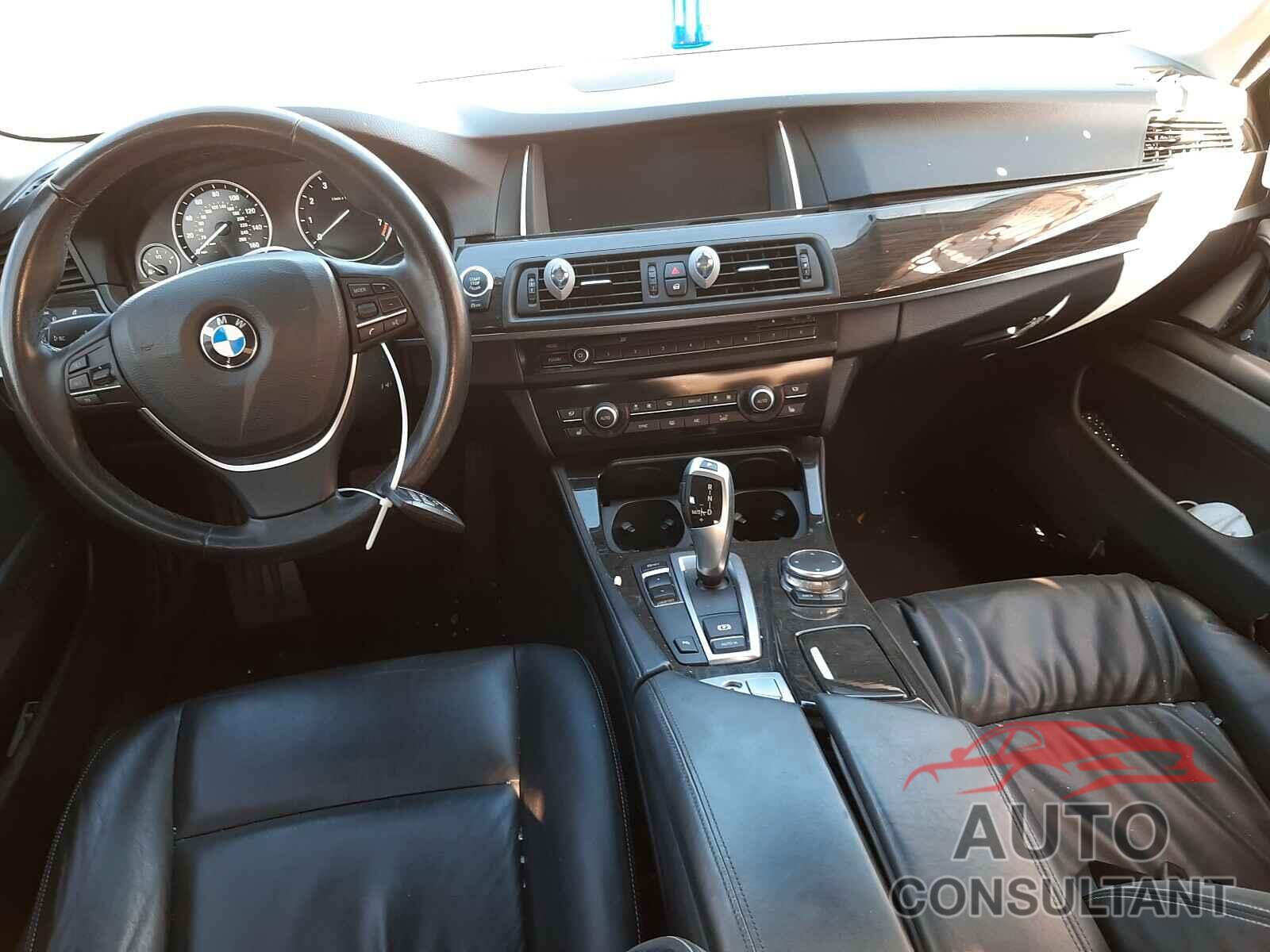 BMW 5 SERIES 2015 - WBA5A5C51FD517992