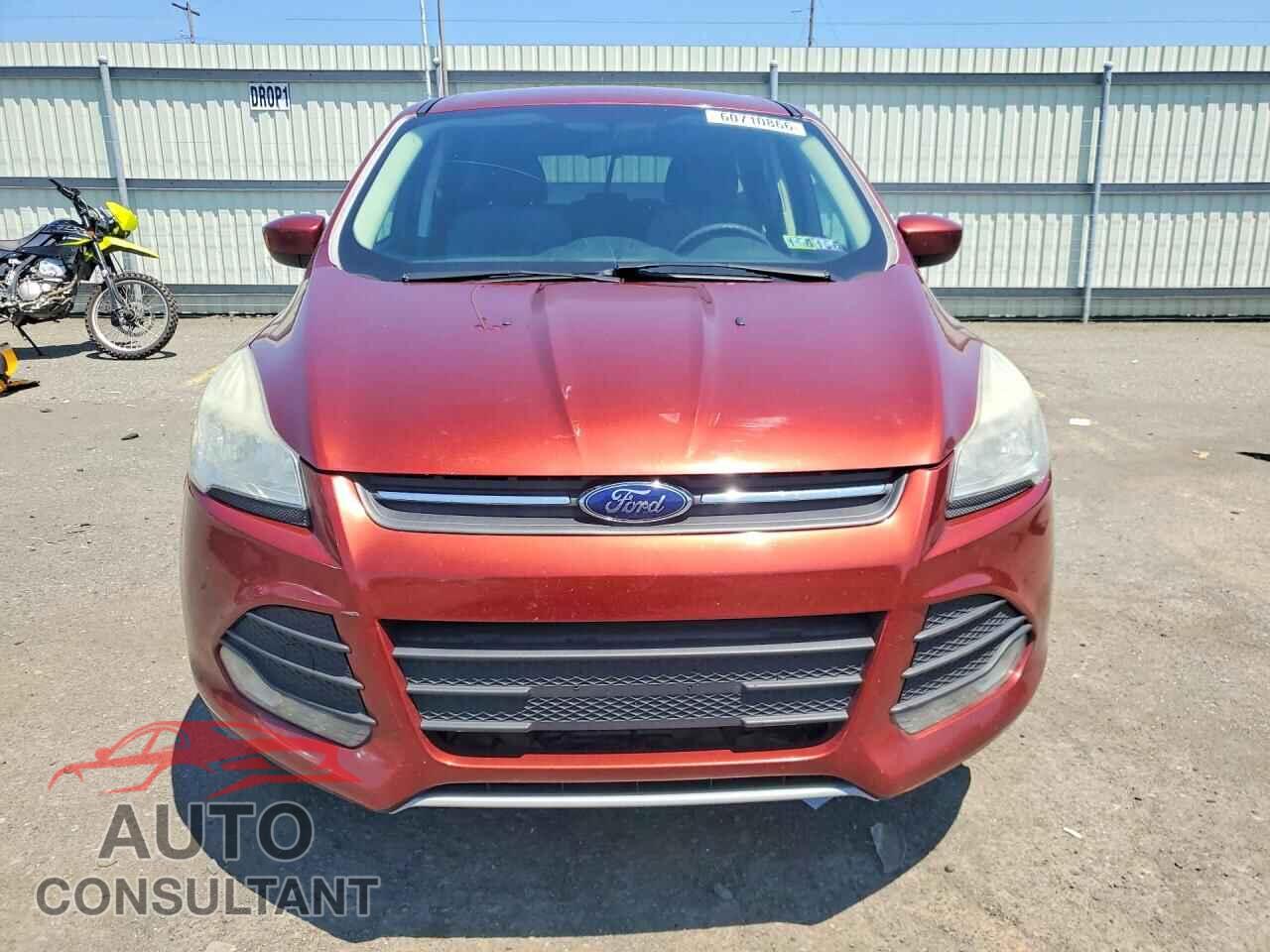 FORD ESCAPE 2014 - 1FMCU9G91EUE04592