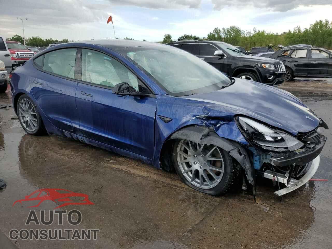 TESLA MODEL 3 2021 - 5YJ3E1EA5MF029457