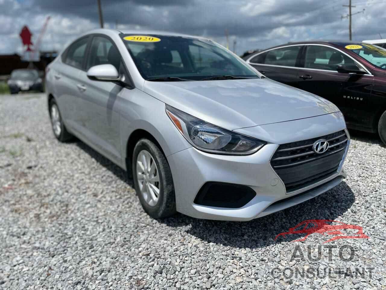 HYUNDAI ACCENT 2018 - 3KPC24A36JE028501