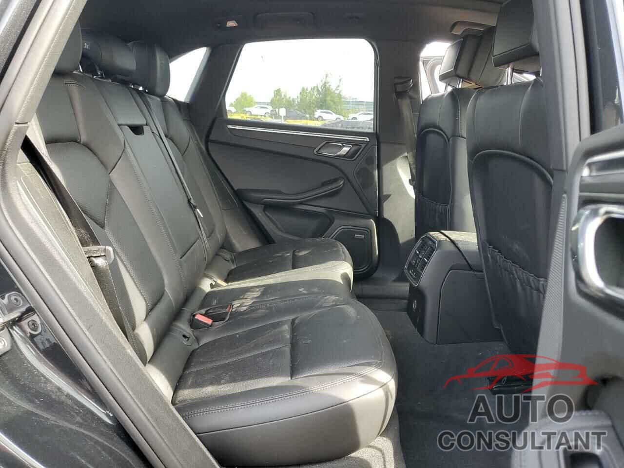 PORSCHE MACAN 2018 - WP1AA2A54JLB12578