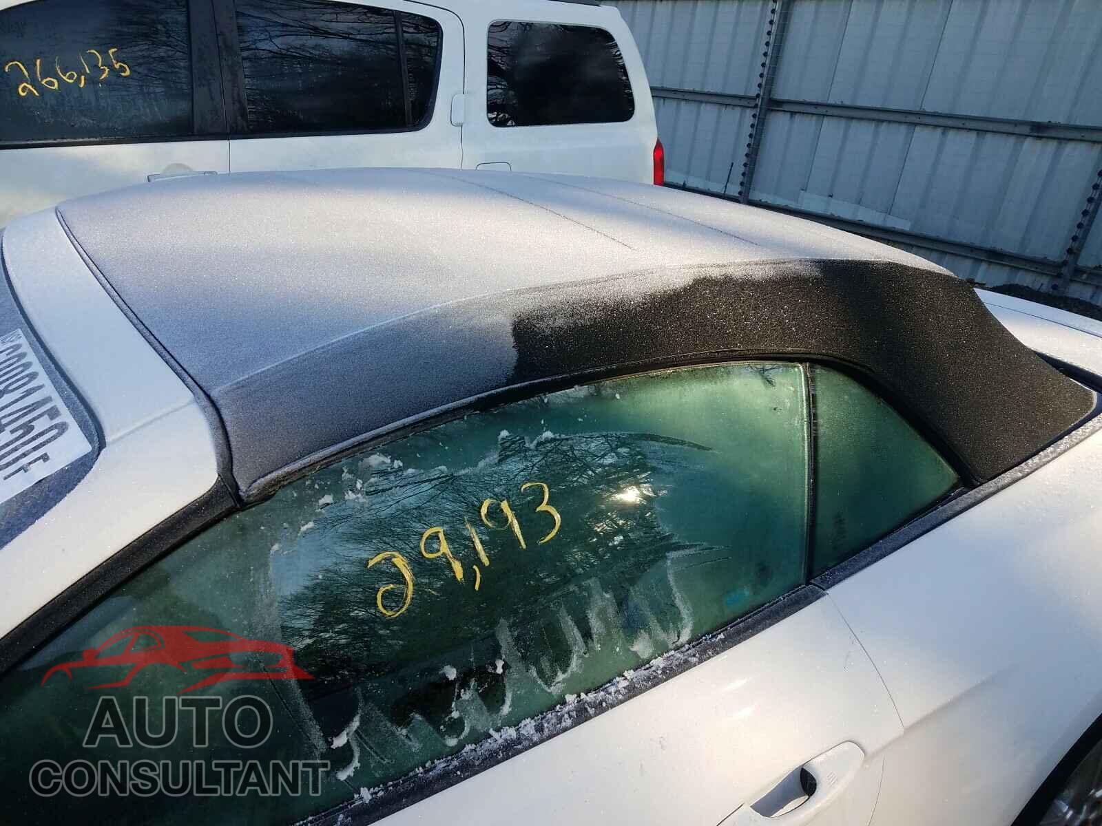 FORD MUSTANG 2017 - 1FATP8UH8H5238383