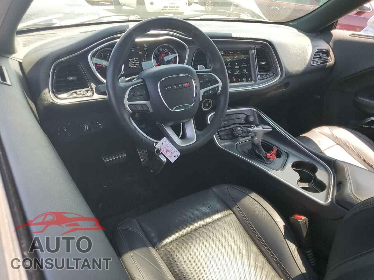 DODGE CHALLENGER 2018 - 2C3CDZGG0JH112971