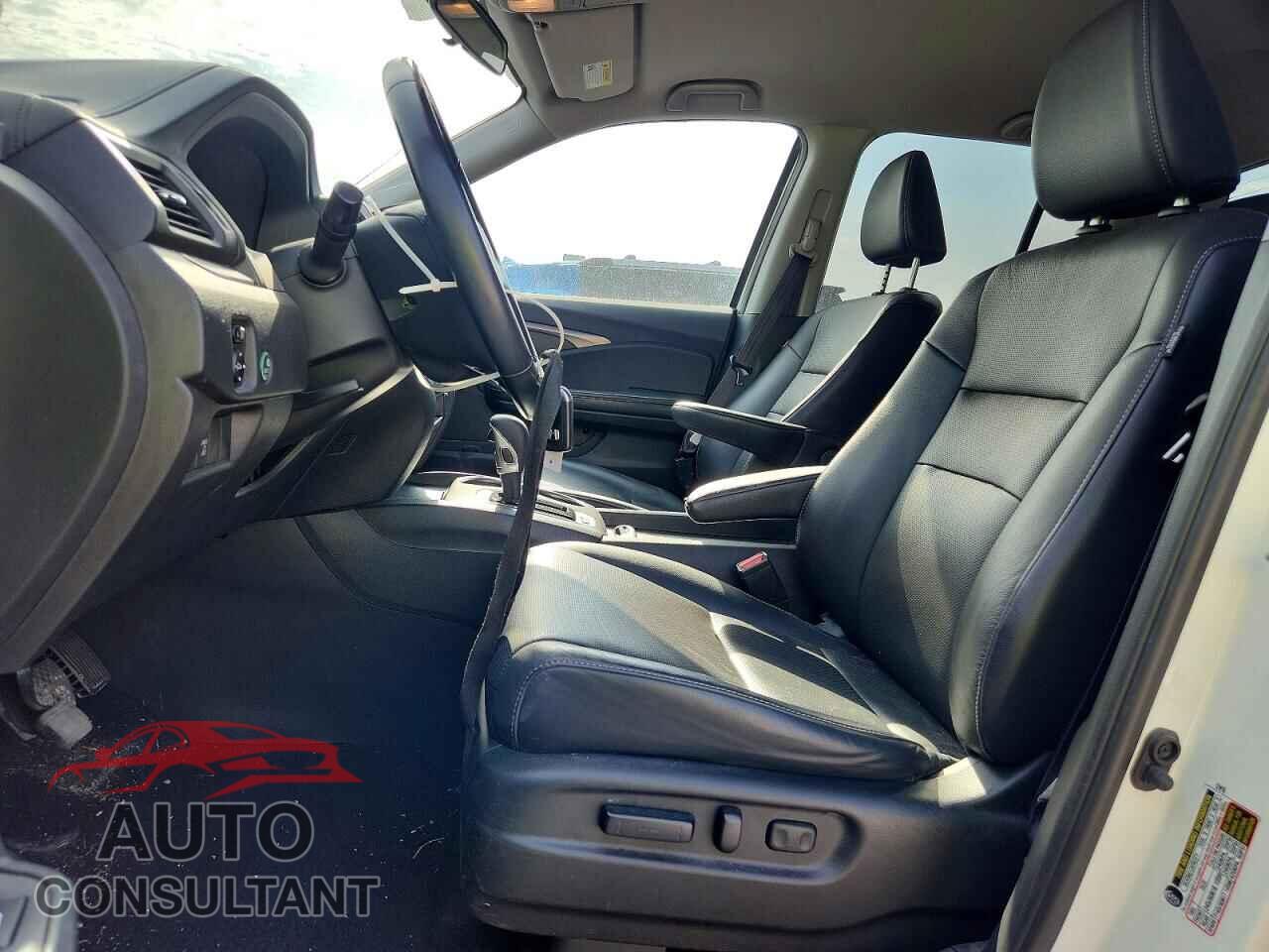 HONDA RIDGELINE 2017 - 5FPYK3F59HB010841