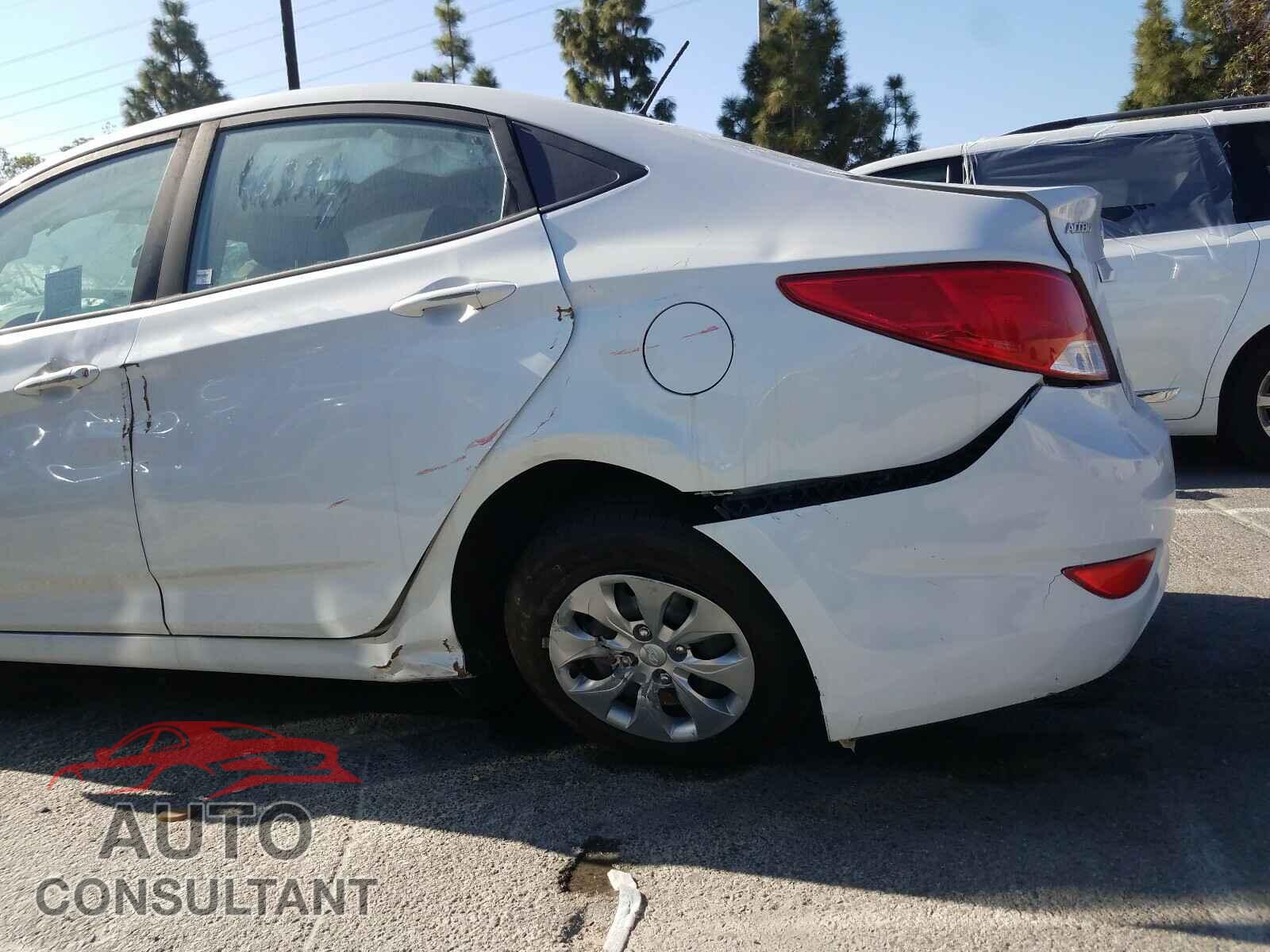 HYUNDAI ACCENT 2017 - KMHCT4AE4HU363701