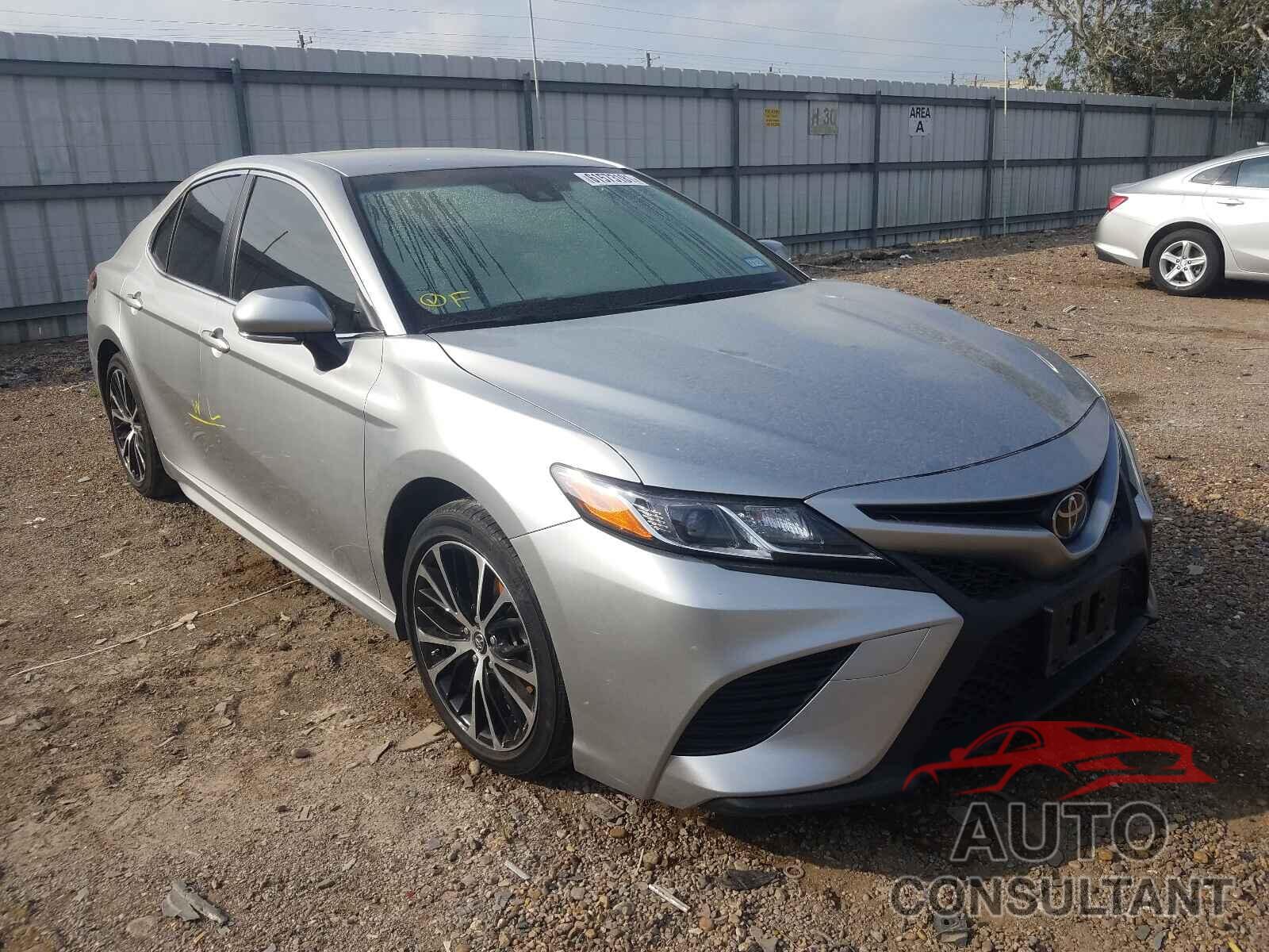TOYOTA CAMRY 2018 - JTNB11HK6J3027846