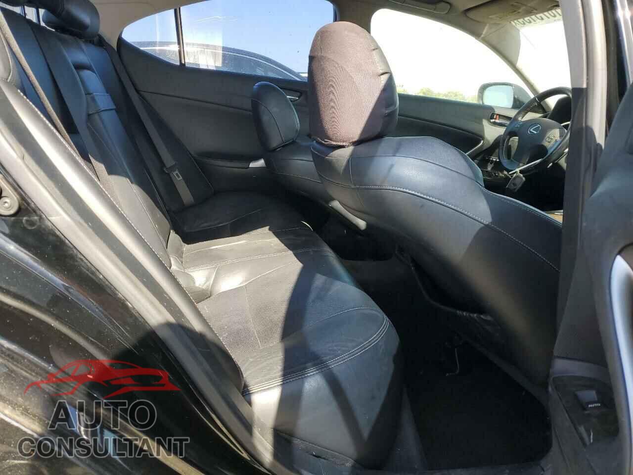 LEXUS IS 2010 - JTHCF5C27A5037202