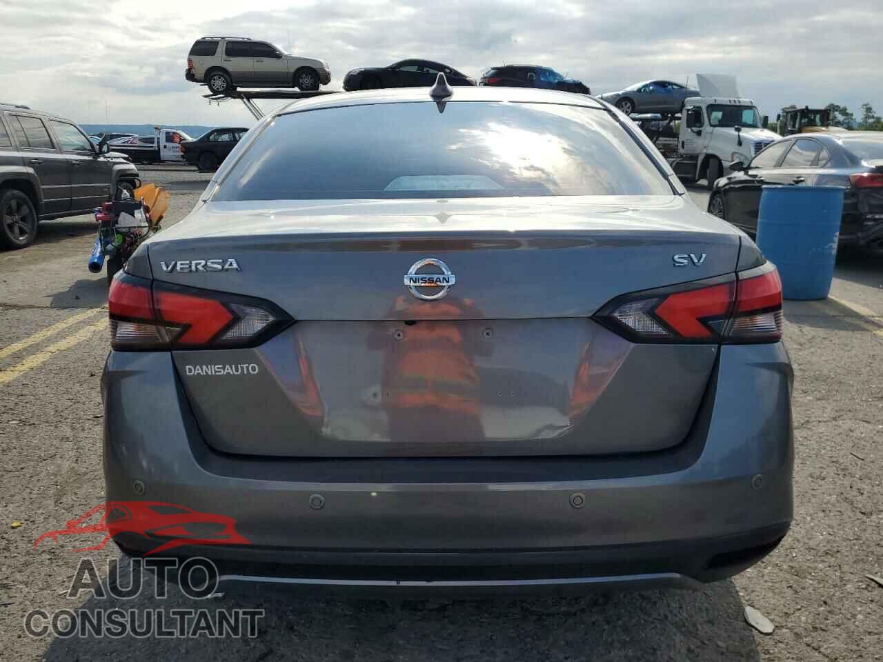 NISSAN VERSA 2021 - 3N1CN8EV2ML875948