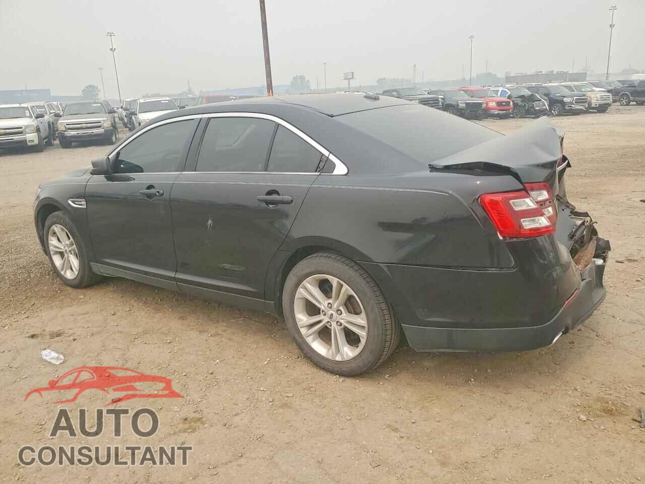 FORD TAURUS 2018 - 1FAHP2D80JG136508