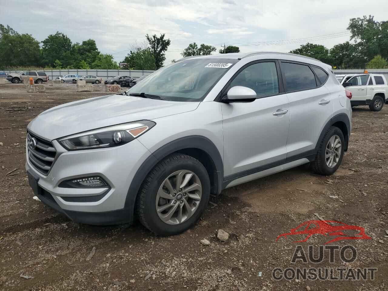 HYUNDAI TUCSON 2018 - KM8J33A45JU691885