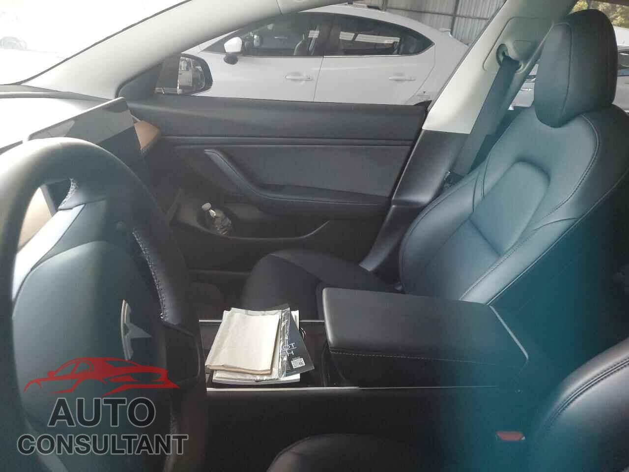 TESLA MODEL 3 2020 - 5YJ3E1EB6LF628441