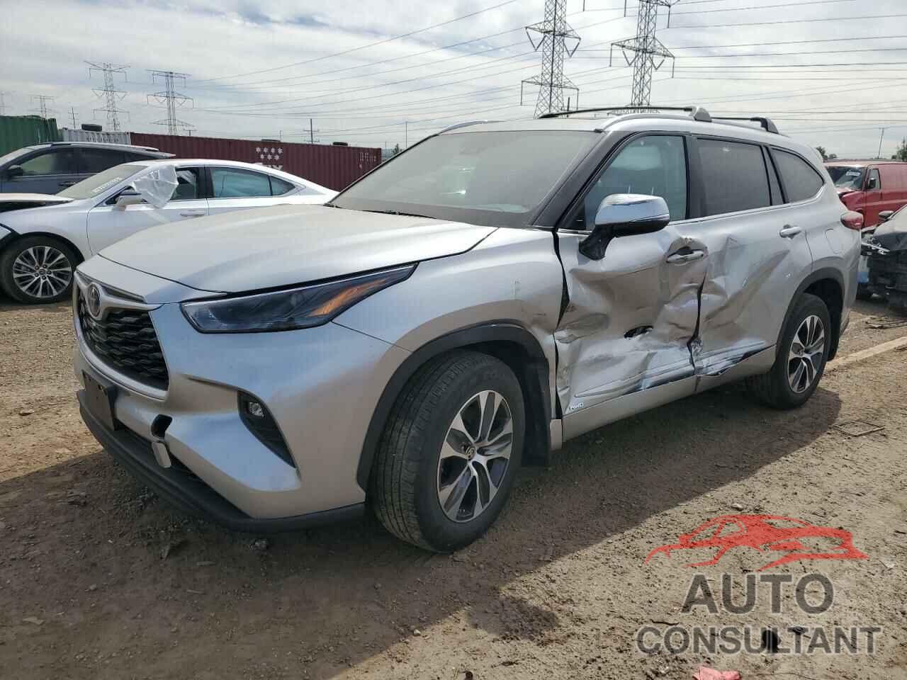 TOYOTA HIGHLANDER 2023 - 5TDKBRCH4PS590297